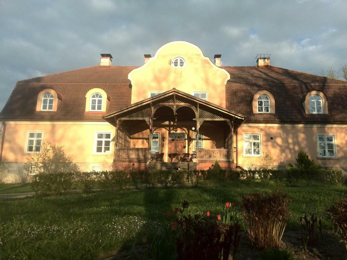 Maras Manor Hotel Turlava Екстериор снимка